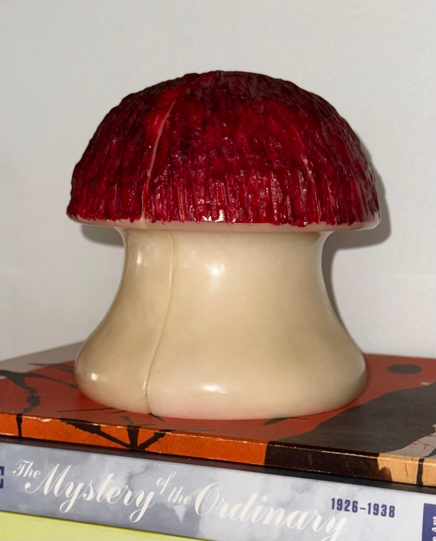 Pair of vintage Italian alabaster mushroom bookends, circa 1960