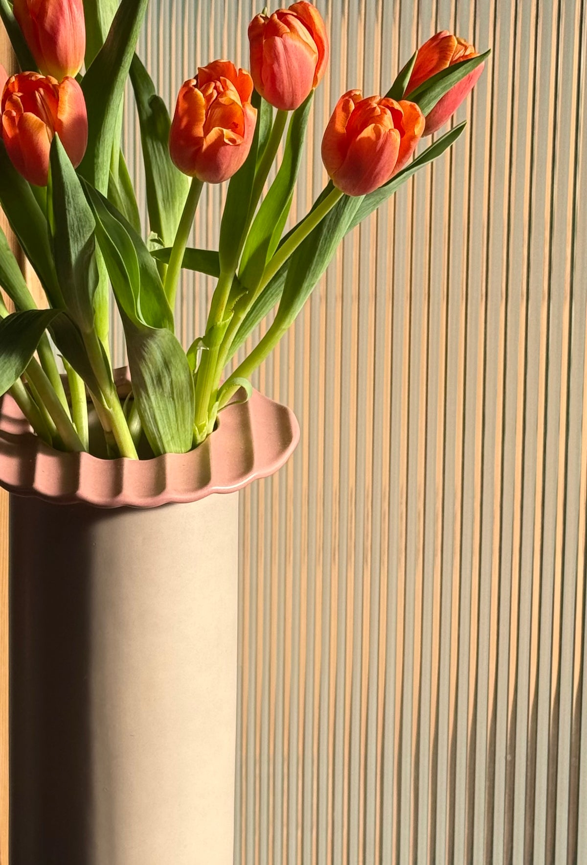 Postmodern pink vase by Masa Mami, late 20th century