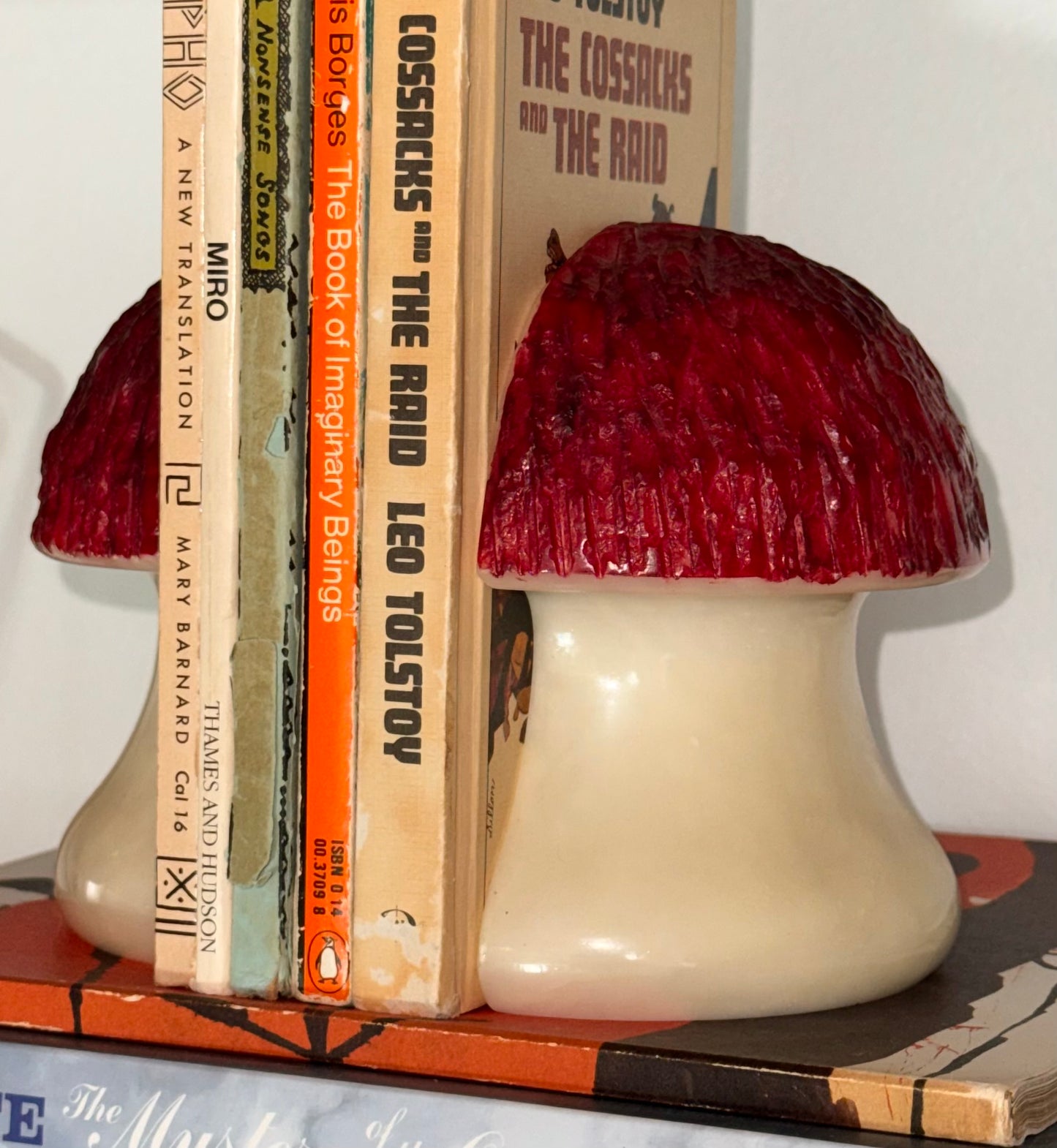 Pair of vintage Italian alabaster mushroom bookends, circa 1960