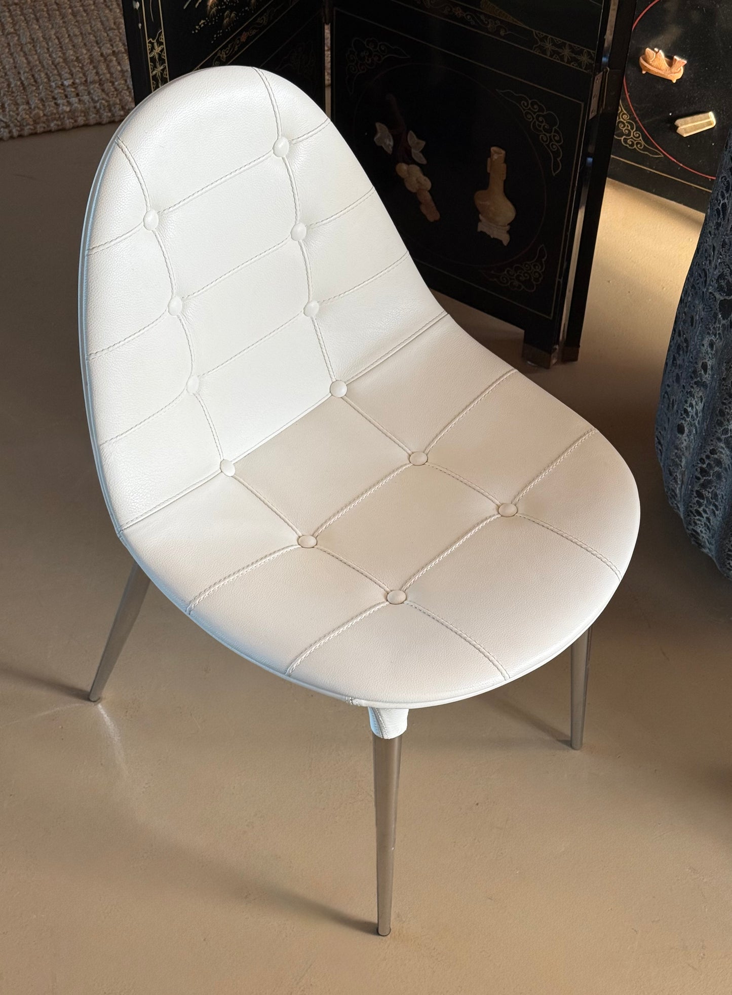 The 245 Caprice chair by Philippe Starck for Cassina, 2007
