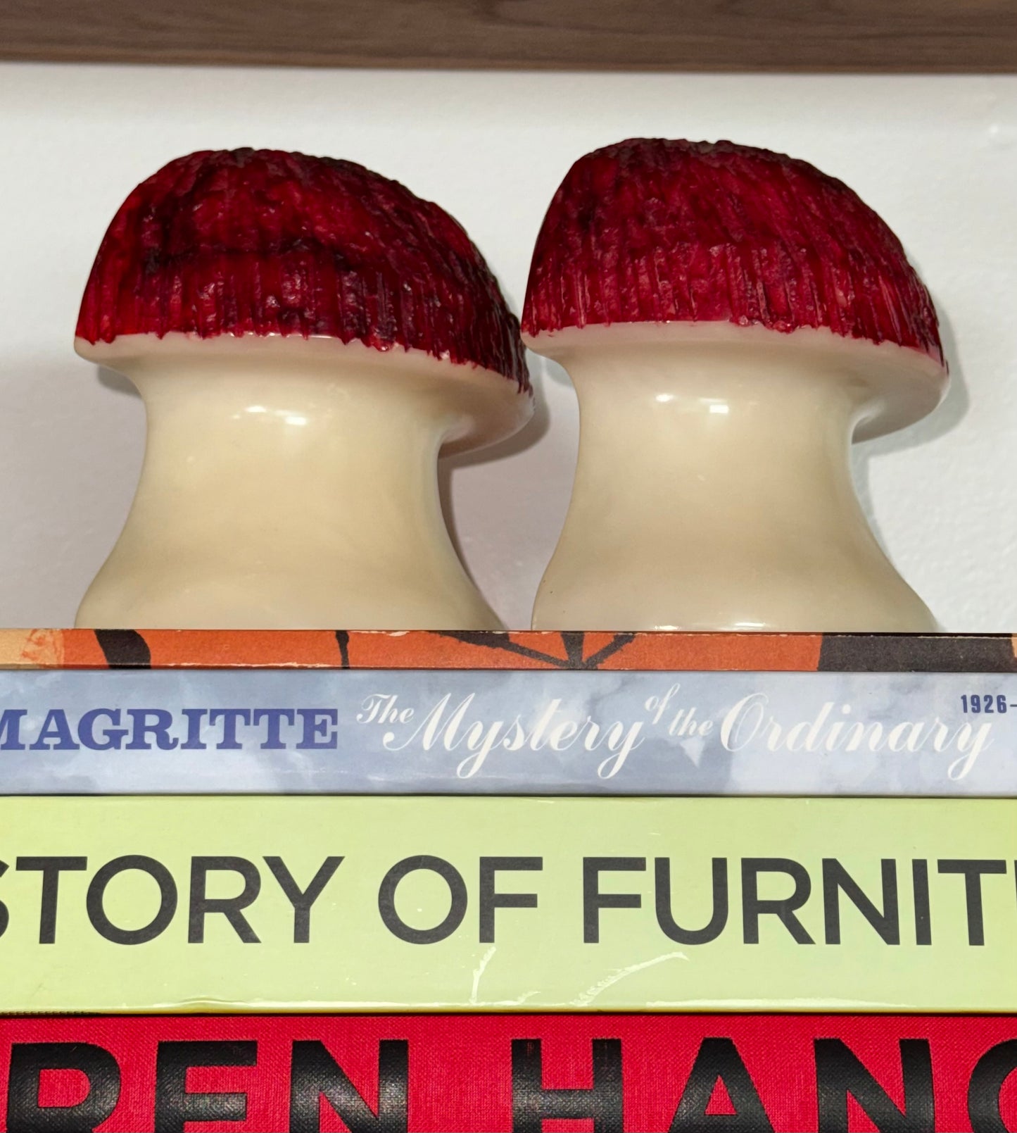 Pair of vintage Italian alabaster mushroom bookends, circa 1960