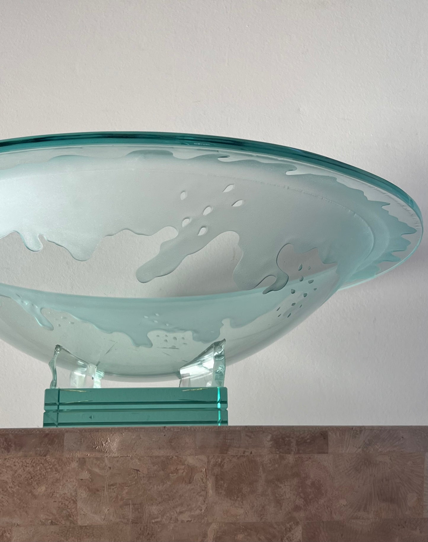 Monumental art glass platter with frosted drip motif, late 20th century