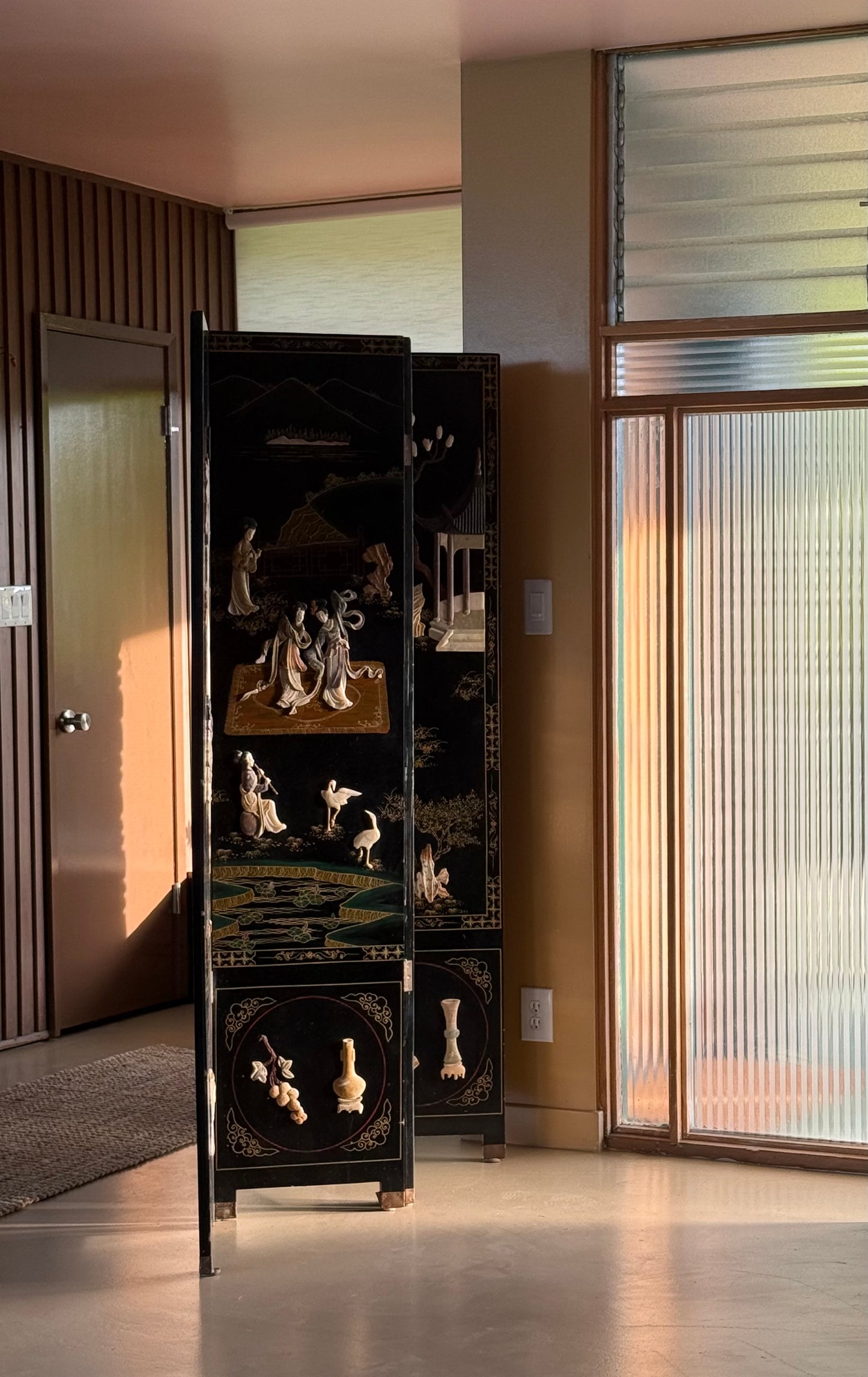 Vintage oriental room divider, 20th century