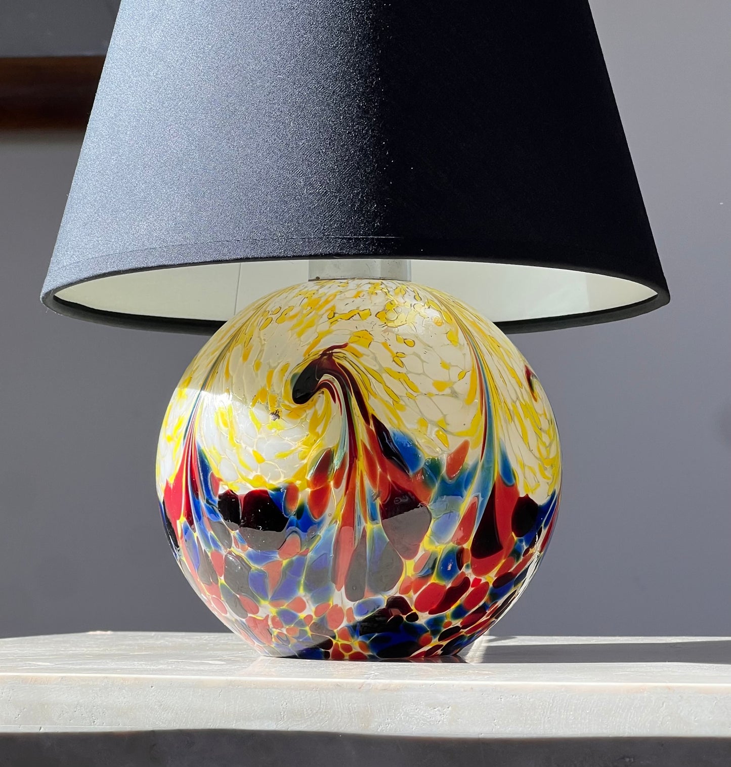 Art glass globe table lamp, early 20th century