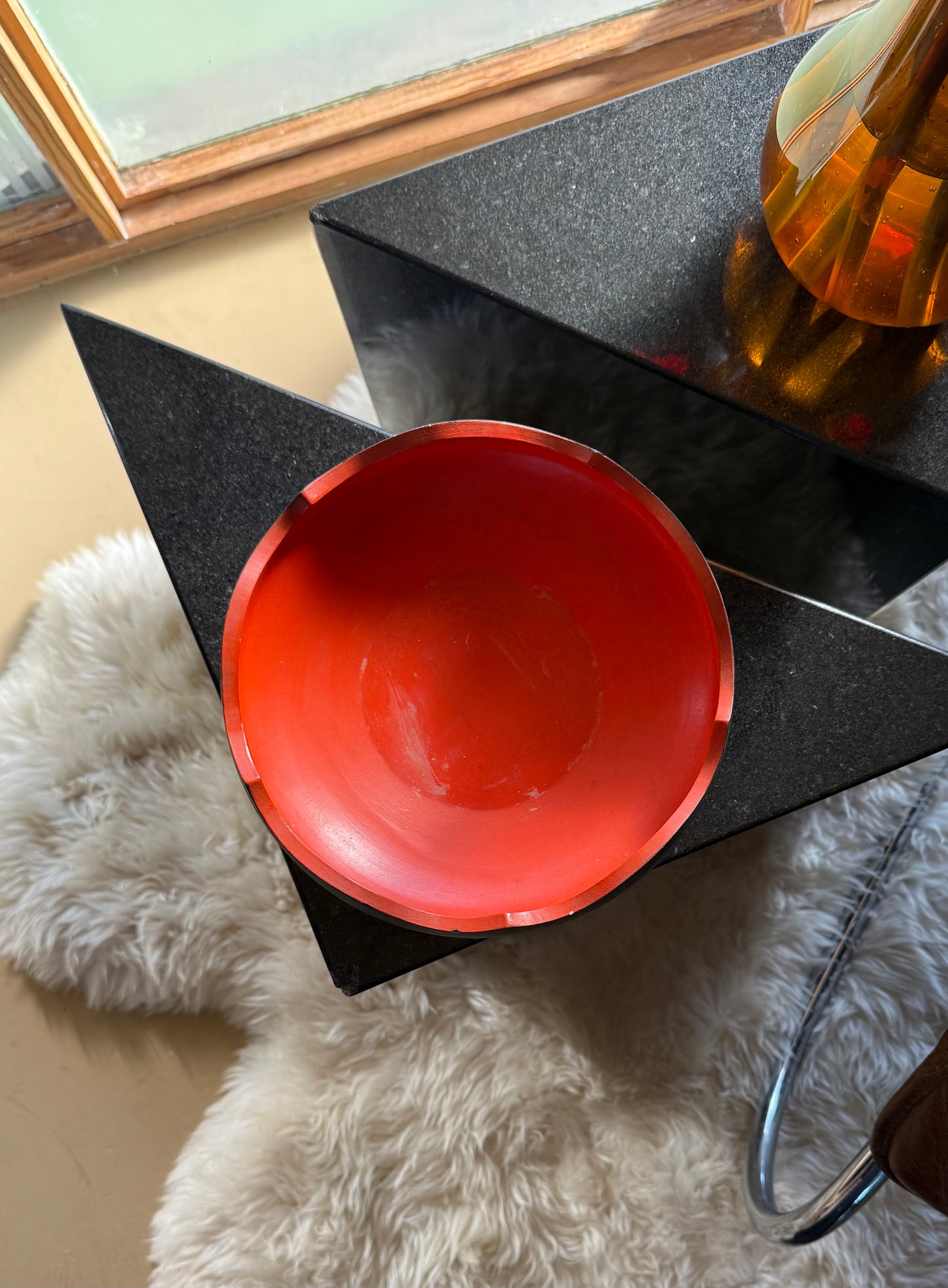 Pedestal bowl with persimmon interior, 20th century