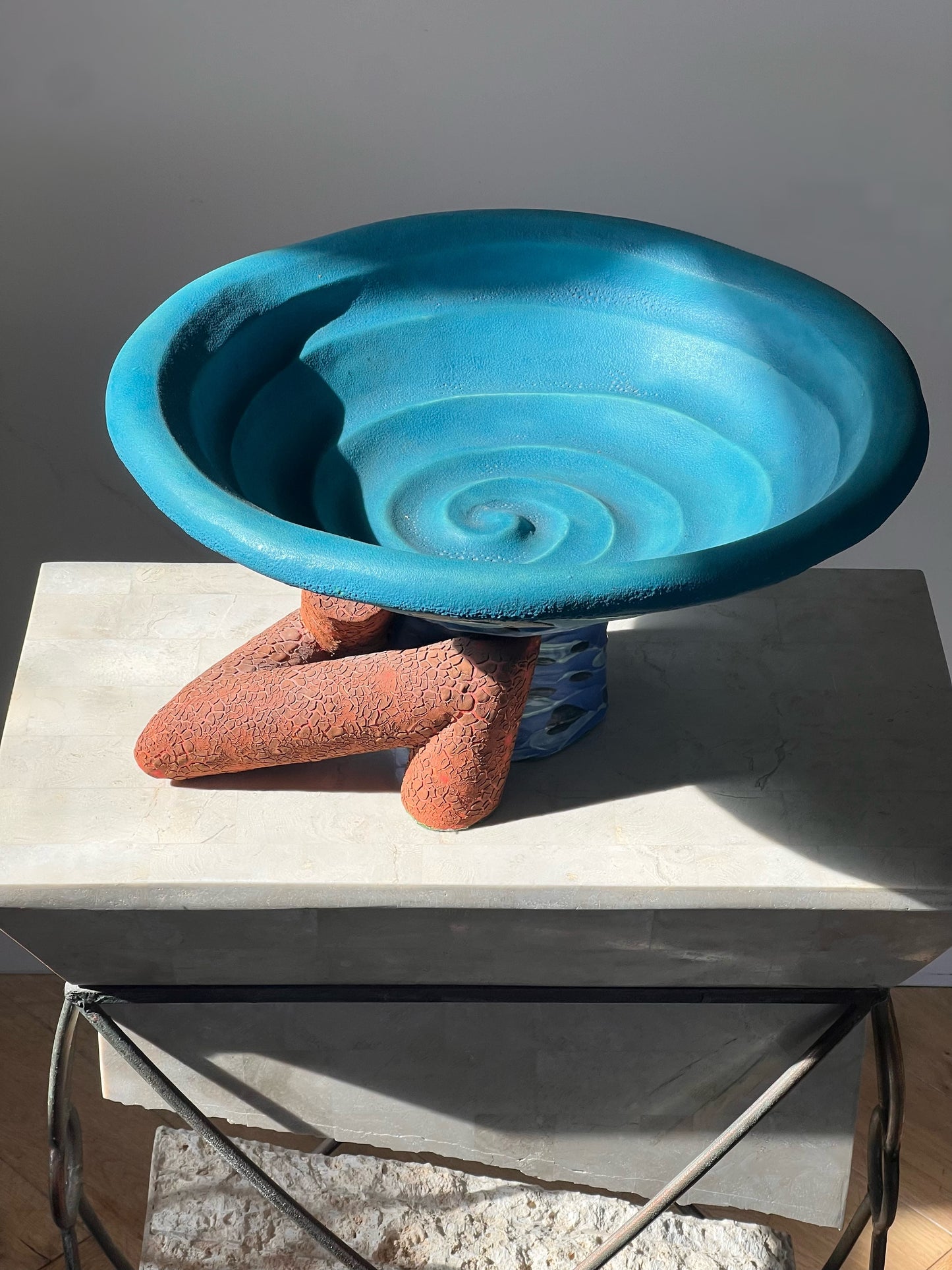 Early fine art ceramic by Robert Milnes, late 20th century