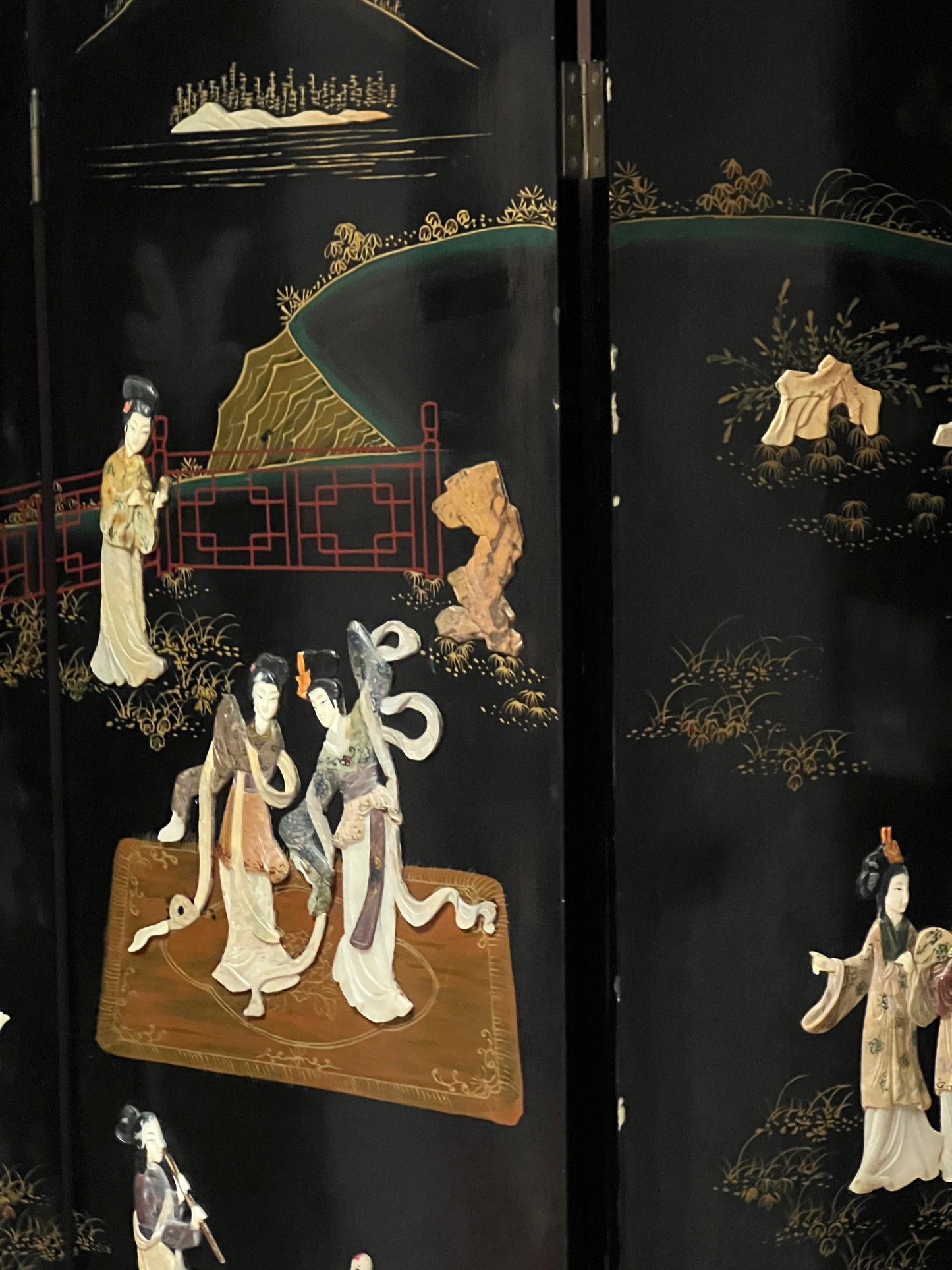Vintage oriental room divider, 20th century