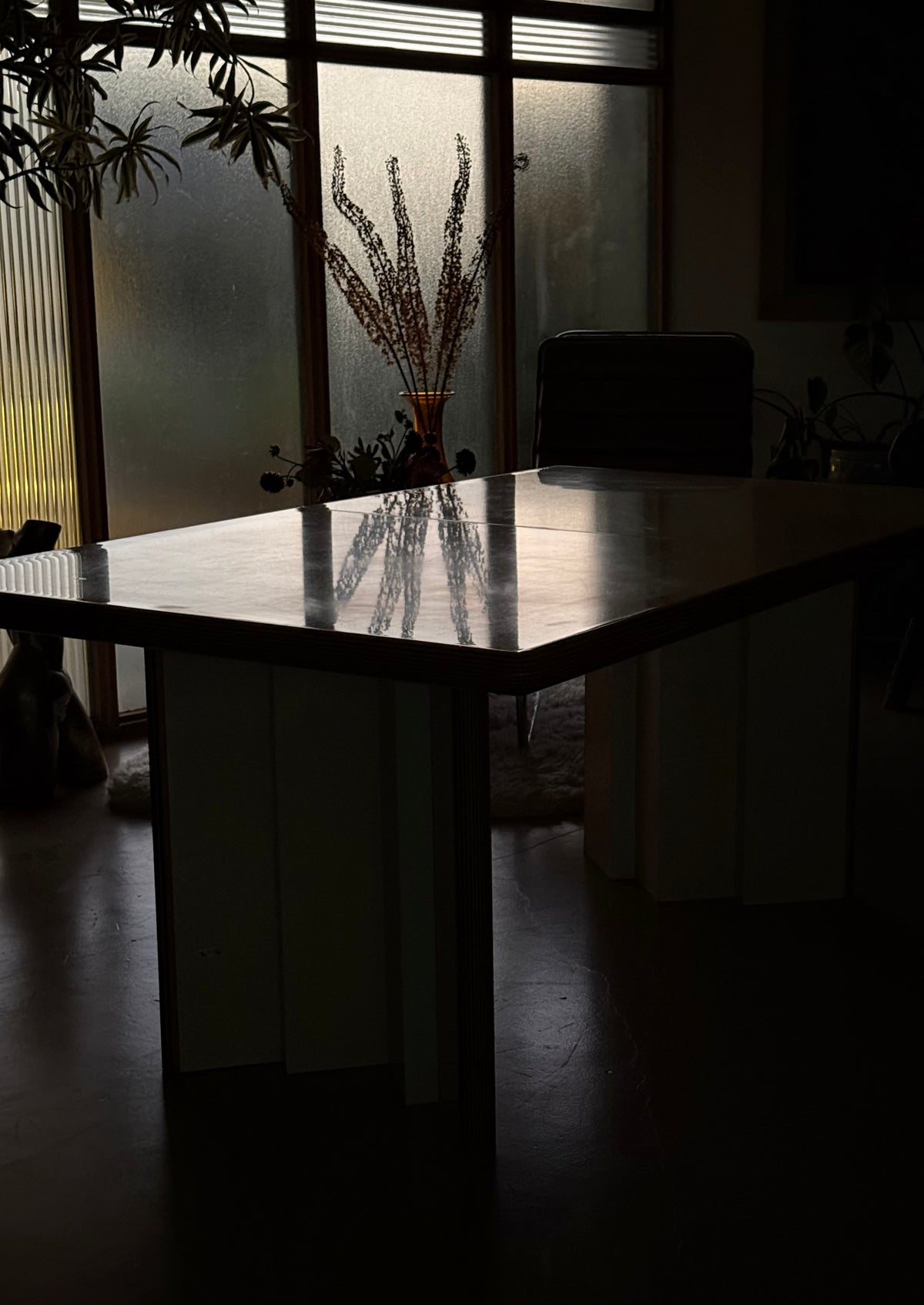Dining table by Alf Italia, made in Italy circa 1975