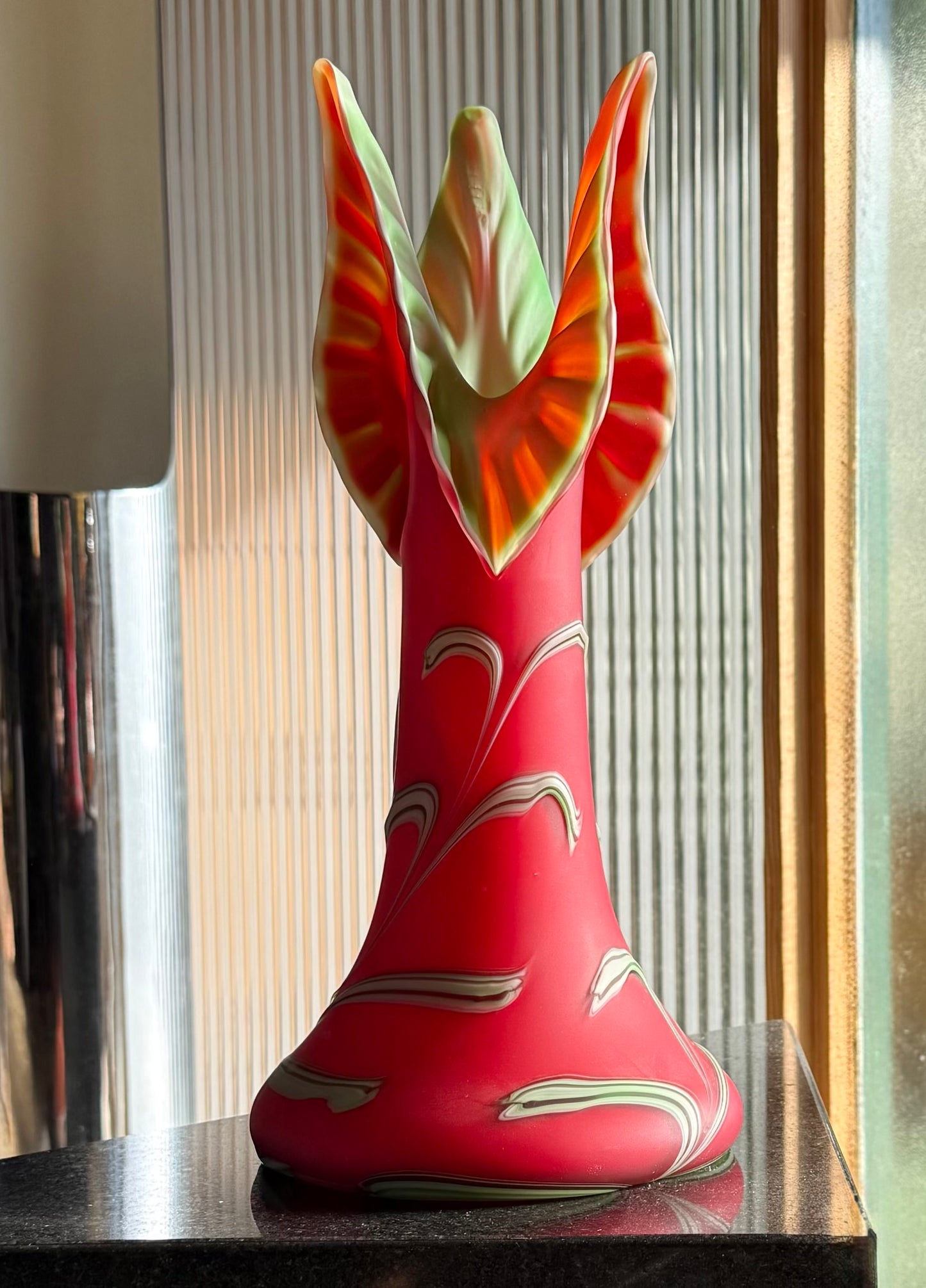 Handblown glass vase by Essie Zareh, 20th century