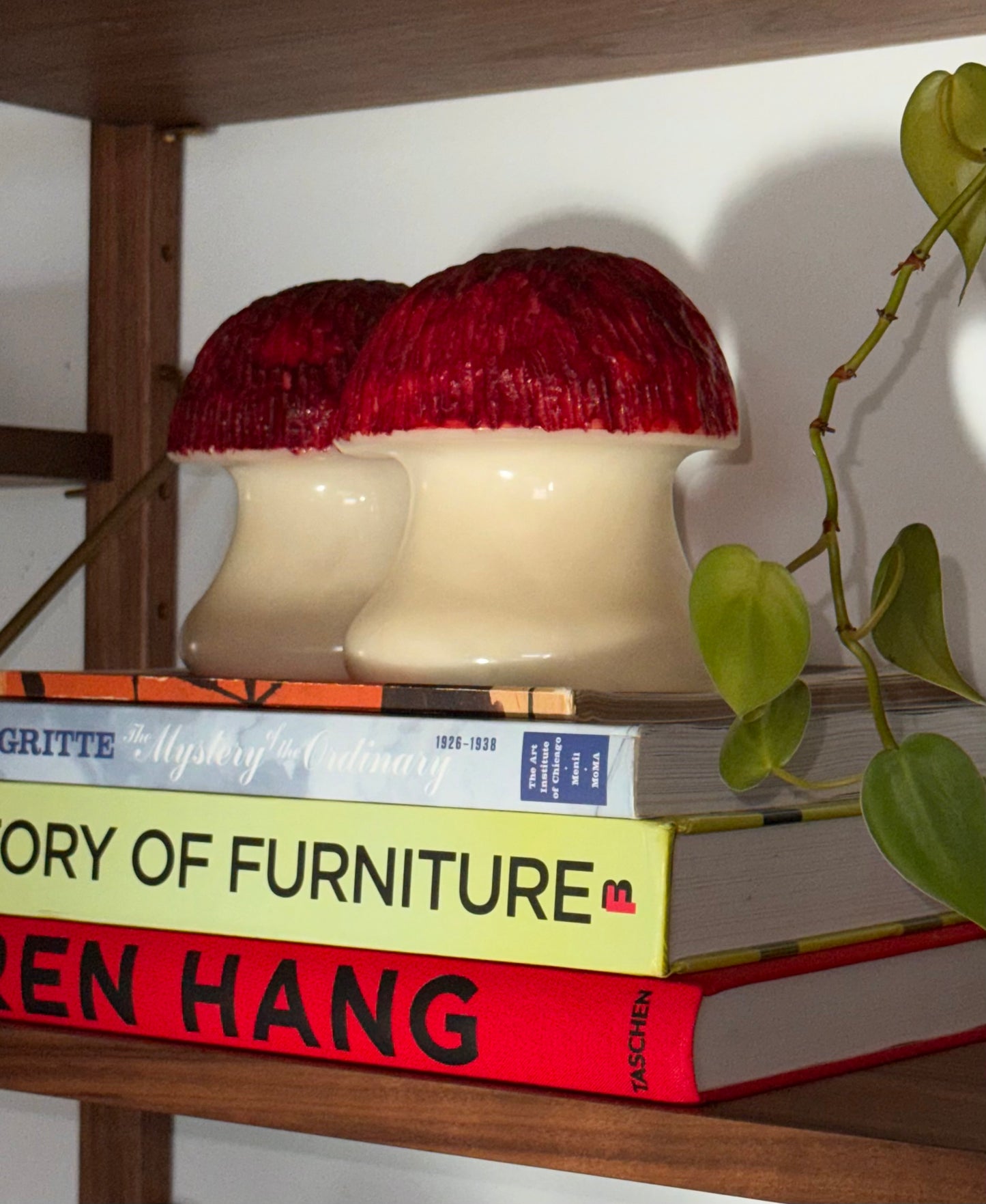 Pair of vintage Italian alabaster mushroom bookends, circa 1960