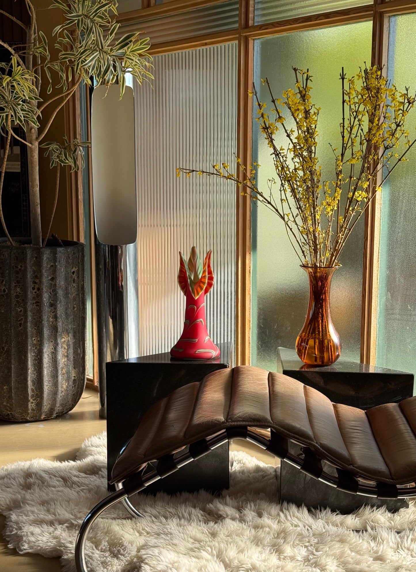 Handblown glass vase by Essie Zareh, 20th century