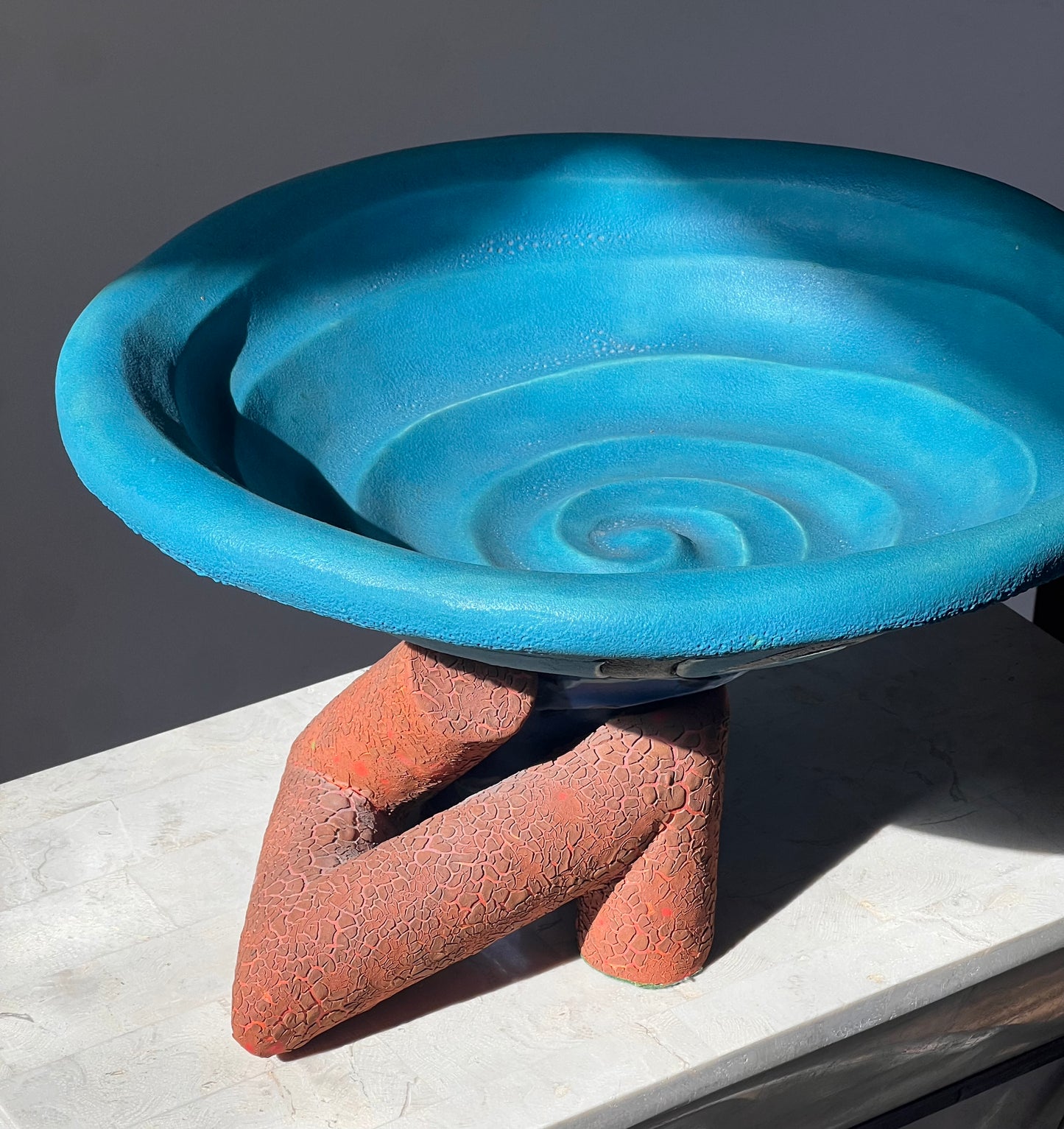 Early fine art ceramic by Robert Milnes, late 20th century